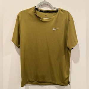 Nike Men's Olive Green Top